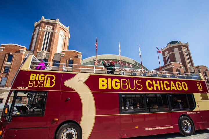 Chicago Hop-On Hop-Off Sightseeing Tour by Open-top Bus - Photo 1 of 25